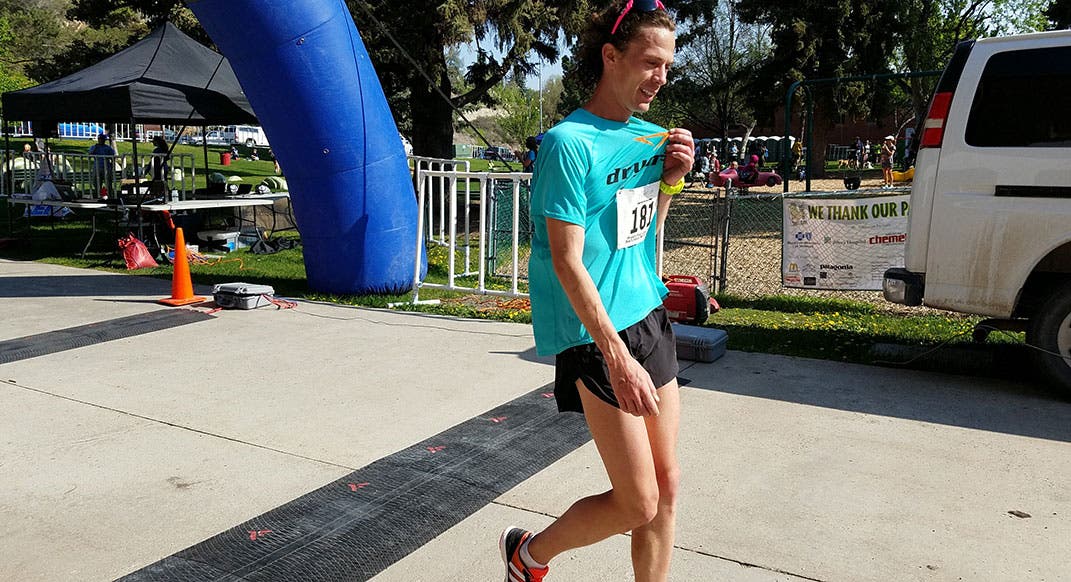Jim Walmsley, Megan Roche Win Don't Fence Me In 30K