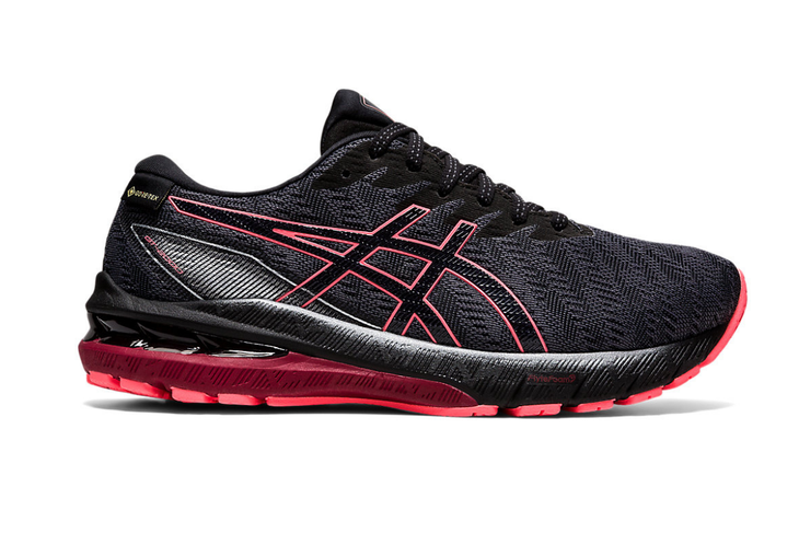 best gore tex running shoes