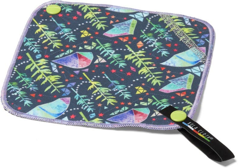 how to poop in the woods