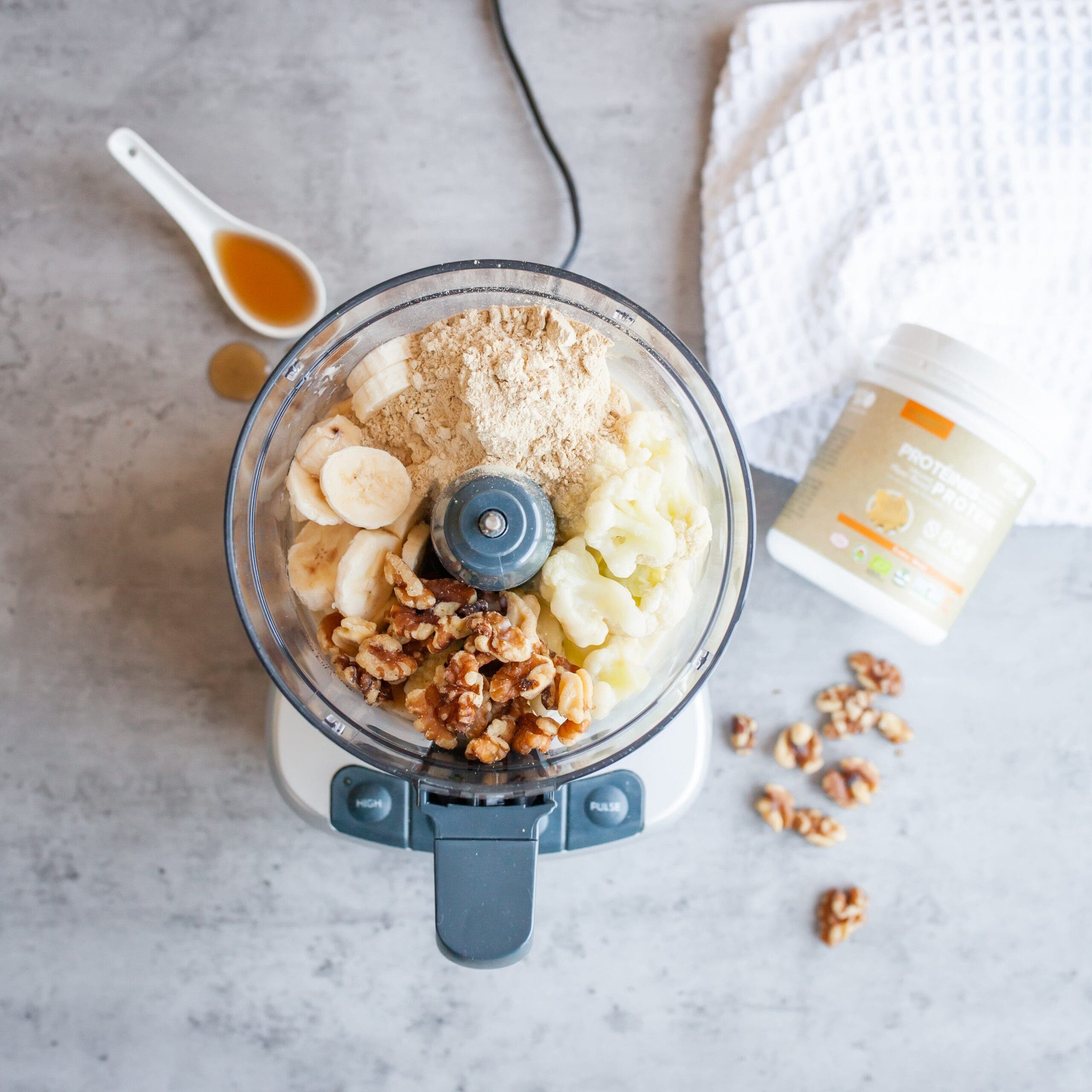 how much protein do runners need