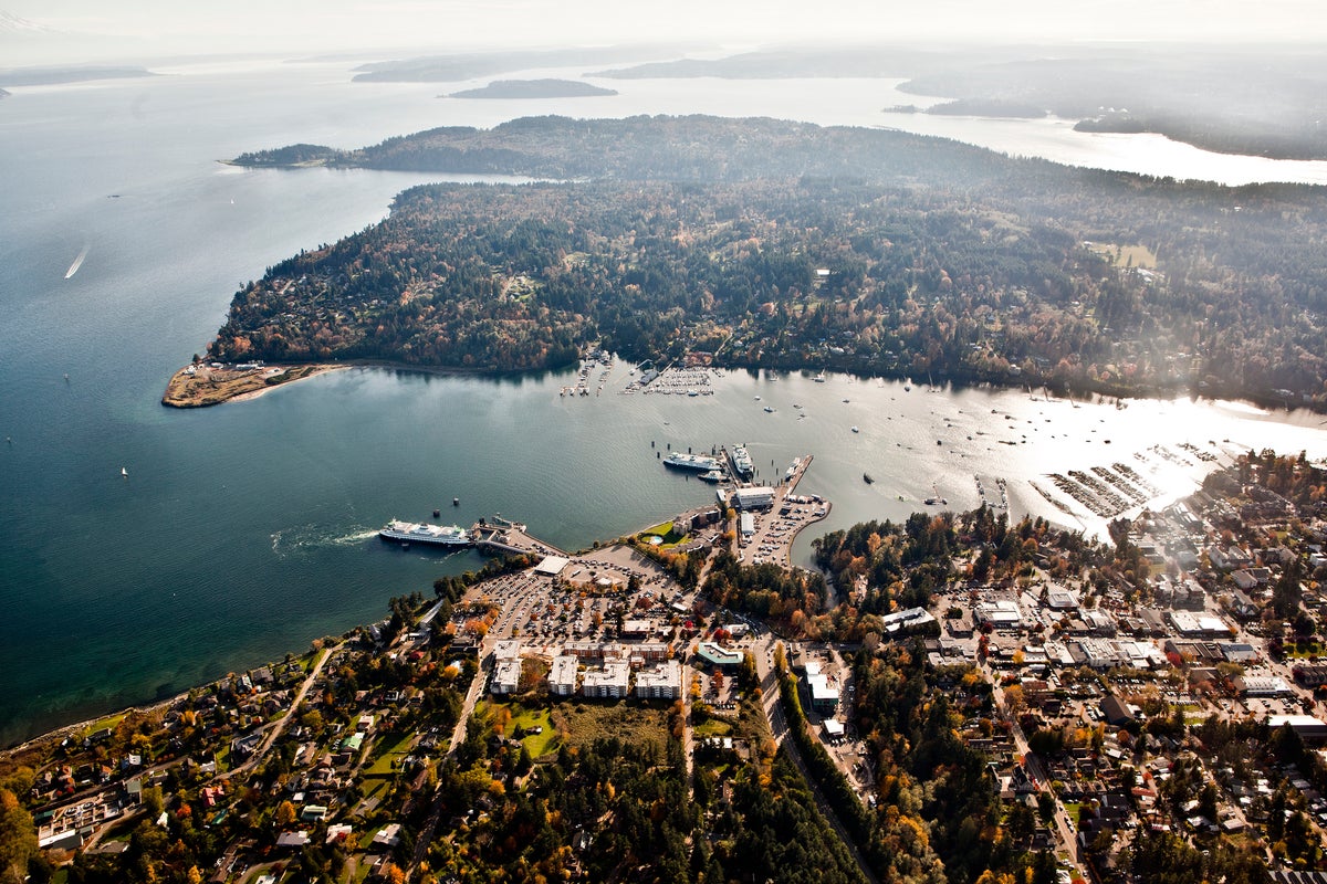 Trail Towns Bainbridge Island, Washington Trail Runner Magazine