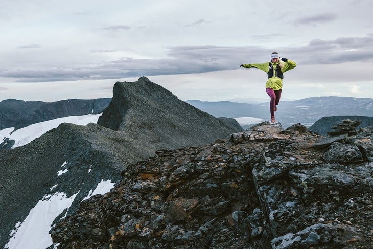FIRST LOOK: The New Suunto 9 Peak Pro - Trail Runner Magazine