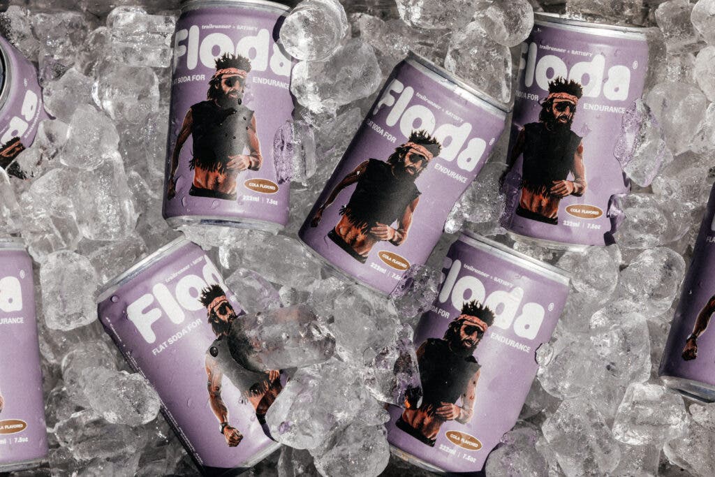 Trail Runner Satisfy Floda Flat Soda