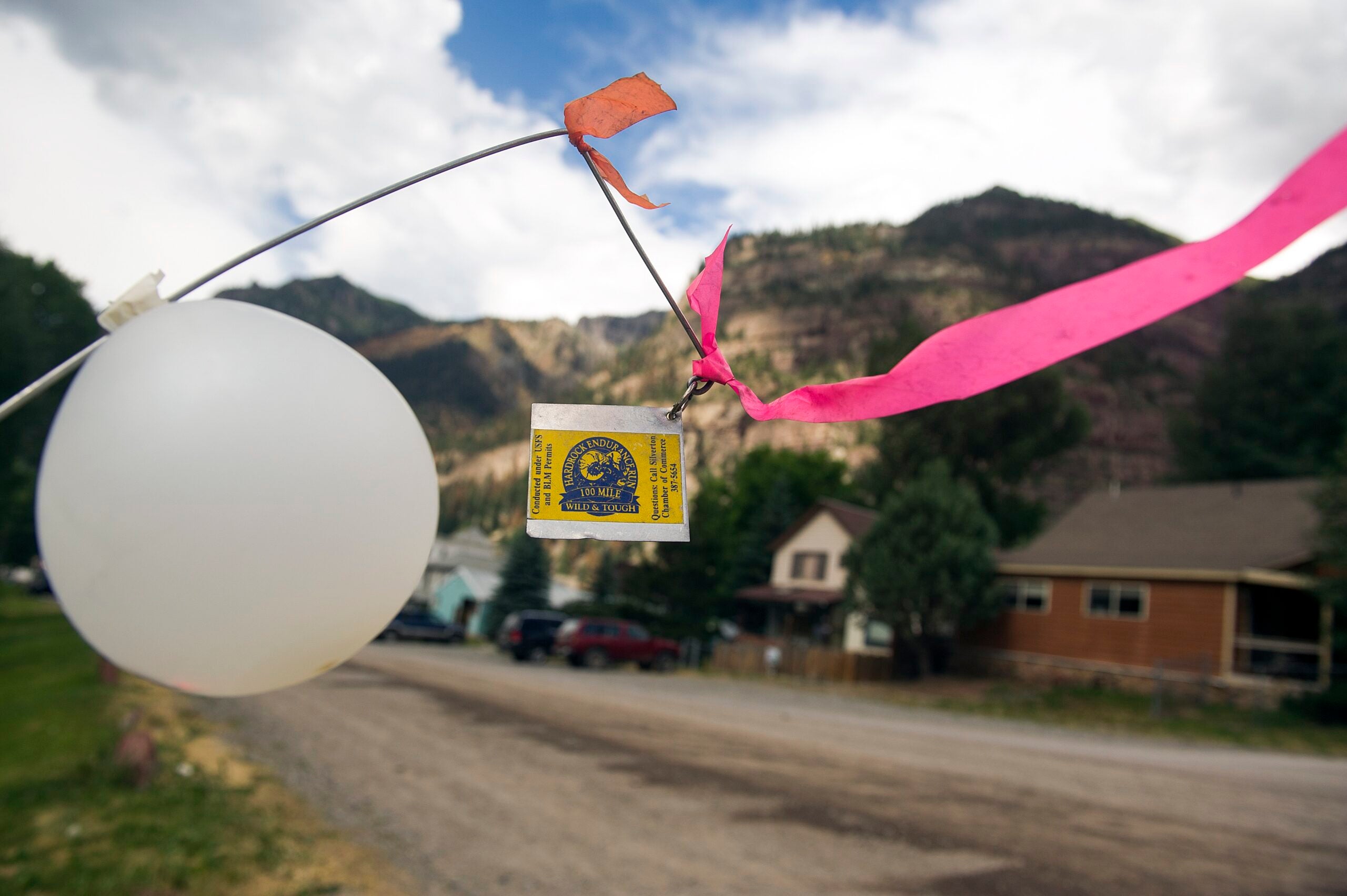 Hardrock 100 course marker